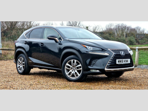 Lexus NX 300h  2.5 300h Luxury E-CVT 4WD Euro 6 (s/s) 5dr 
