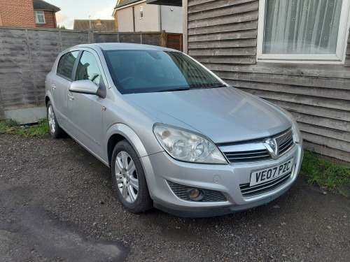 Vauxhall Astra  1.6 i 16v Design