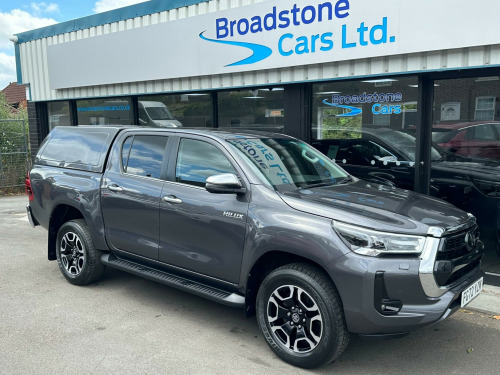 Toyota Hi-Lux  2.4 D-4D Invincible Auto 4WD Euro 6 (s/s) 4dr
