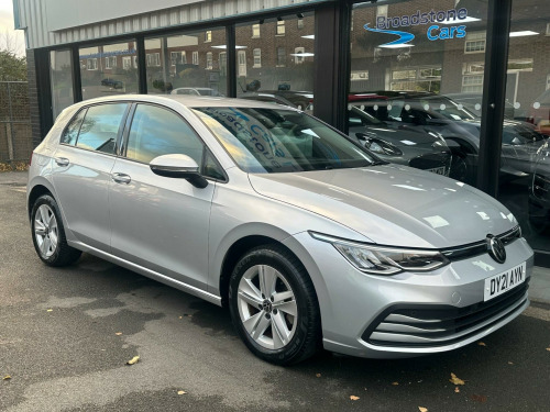 Volkswagen Golf  1.5 TSI Life Euro 6 (s/s) 5dr