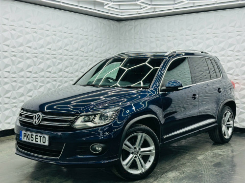 Volkswagen Tiguan  2.0 TDI BlueMotion Tech R-Line 4WD Euro 5 (s/s) 5dr (Nav)