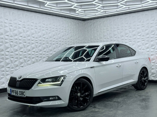 Skoda Superb  2.0 TDI SportLine Euro 6 (s/s) 5dr 