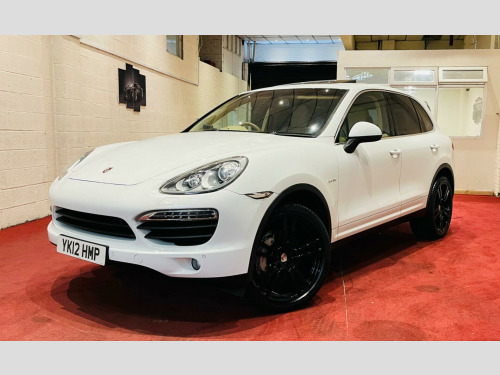 Porsche Cayenne  3.2 V6 AWD 5dr