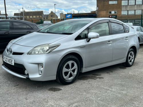 Toyota Prius  1.5 CVT 4dr