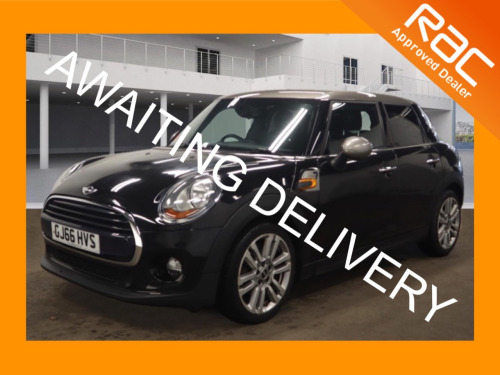 MINI Hatchback  1.5 Cooper Seven 5dr