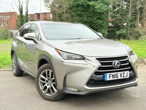 Lexus NX 300h  2.5 300h Luxury E-CVT 4WD Euro 6 (s/s) 5dr