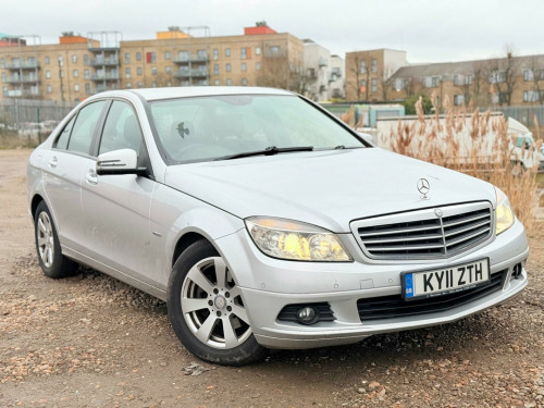 Mercedes-Benz C-Class C180 1.8 C180 BlueEfficiency SE Auto Euro 5 4dr