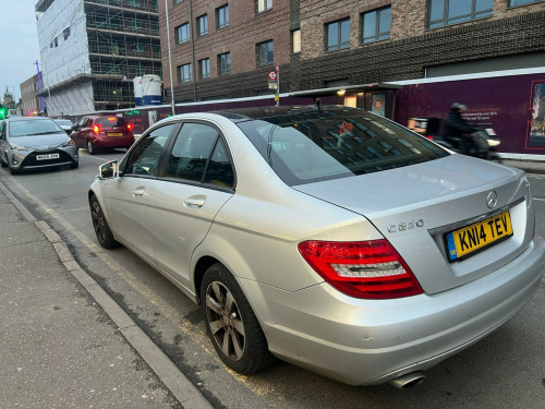 Mercedes-Benz C-Class C220 2.1 C220 CDI Executive SE (Premium Plus) G-Tronic+ Euro 5 (s/s) 4dr