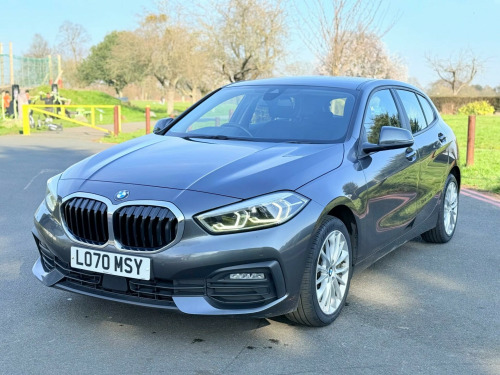 BMW 1 Series  1.5 118i SE DCT Euro 6 (s/s) 5dr