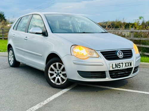 Volkswagen Polo  1.4 SE 5dr