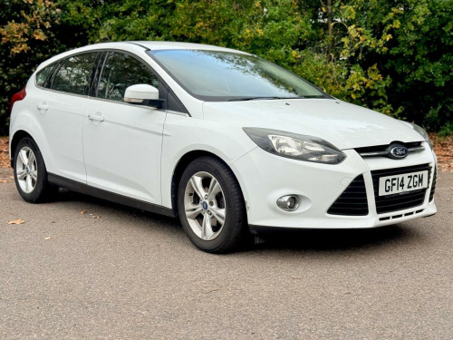 Ford Focus  1.6 Zetec Powershift Euro 5 5dr 