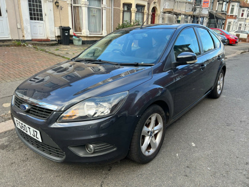 Ford Focus  1.6 Zetec 5dr