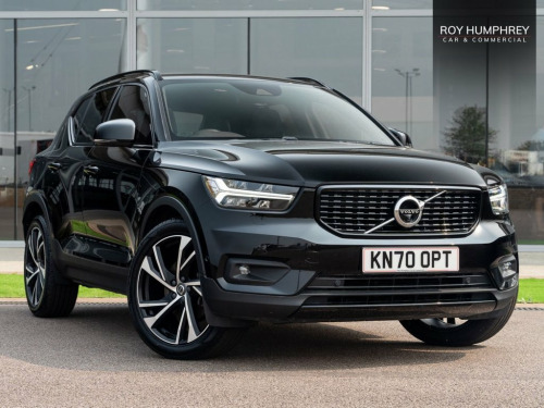 Volvo XC40  2.0 B4 R-DESIGN PRO AWD MHEV 5d 195 BHP