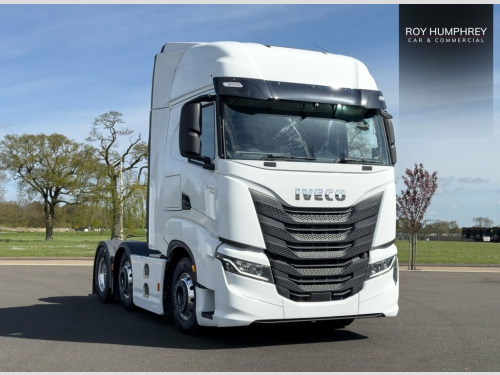 Iveco S-WAY 570 6X2 Twin Hydraulics