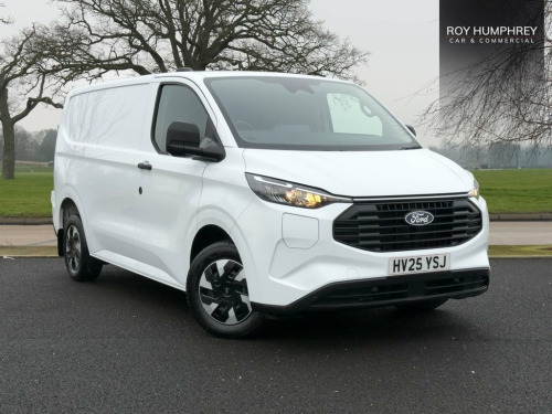 Ford Transit Custom  2.5 320 Duratec 11.8kWh Trend Panel Van 5dr Petrol 