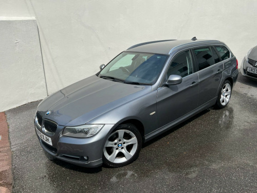 BMW 3 Series  2.0 318d Exclusive Edition Touring Steptronic Euro 5 5dr