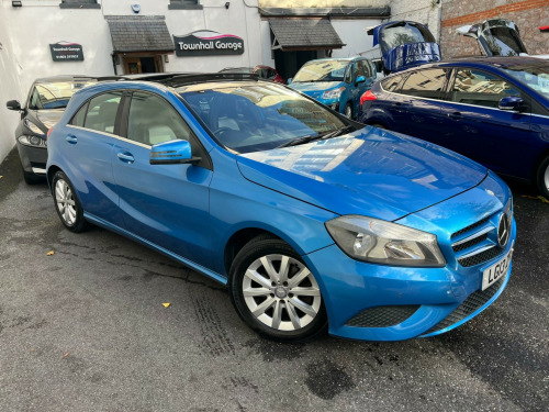 Mercedes-Benz A-Class A180 1.6 A180 BlueEfficiency SE 7G-DCT Euro 6 (s/s) 5dr