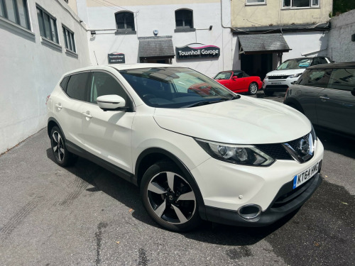 Nissan Qashqai  1.2 DIG-T n-tec 2WD Euro 5 (s/s) 5dr