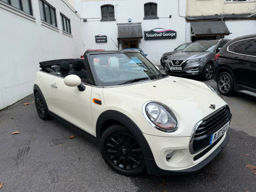 MINI Convertible  1.5 Cooper Auto Euro 6 (s/s) 2dr