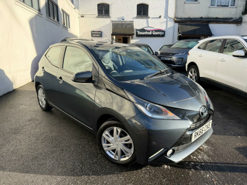 Toyota AYGO  1.0 VVT-i x-pression x-wave 5dr Petrol x-shift Euro 6 (Safety Sense) (68 ps 