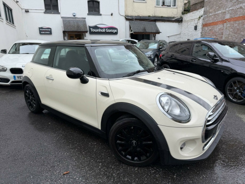 MINI Hatch  1.5 Cooper Euro 6 (s/s) 3dr 