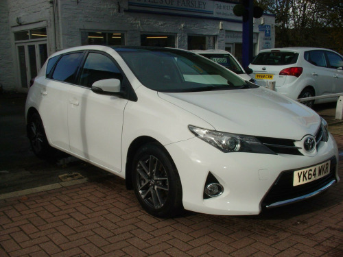 Toyota Auris  1.6 V-Matic Icon Plus Euro 5 5dr