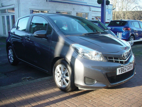 Toyota Yaris  1.33 Dual VVT-i TR Euro 5 5dr 