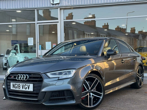 Audi S3  2.0 TFSI Black Edition S Tronic quattro Euro 6 (s/s) 4dr