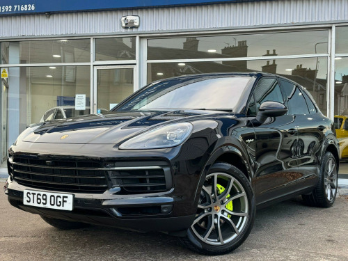 Porsche Cayenne  3.0 V6 E-Hybrid 14.1kWh TiptronicS 4WD Euro 6 (s/s) 5dr (3.6kW Charger)