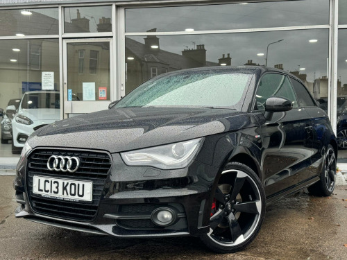 Audi A1  1.4 TFSI CoD Black Edition S Tronic Euro 5 (s/s) 3dr