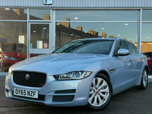 Jaguar XE  2.0d Portfolio Euro 6 (s/s) 4dr