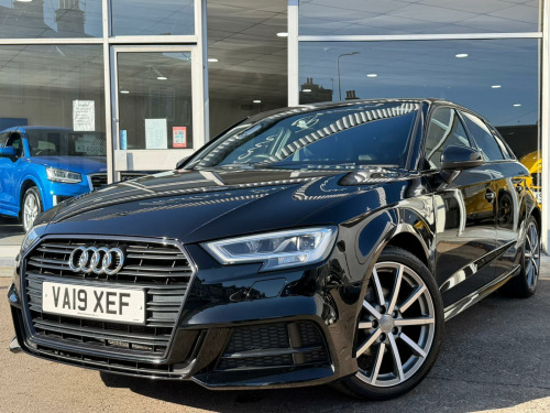 Audi A3  1.0 TFSI 30 Black Edition Sportback Euro 6 (s/s) 5dr