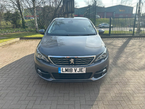 Peugeot 308  1.2 PureTech 130 Allure 5dr