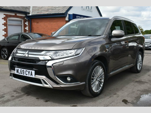 Mitsubishi Outlander  2.4h TwinMotor 13.8kWh Dynamic SUV 5dr Petrol Plug
