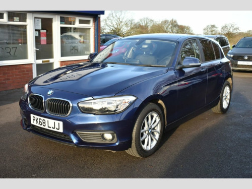BMW 1 Series  1.5 118i GPF SE Hatchback 5dr Petrol Auto Euro 6 (