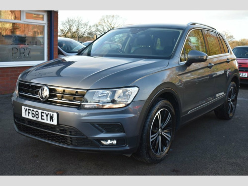 Volkswagen Tiguan  2.0 TDI SE Navigation SUV 5dr Diesel DSG Euro 6 (s 