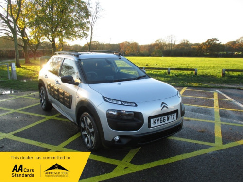 Citroen C4 Cactus  BLUEHDI FLAIR