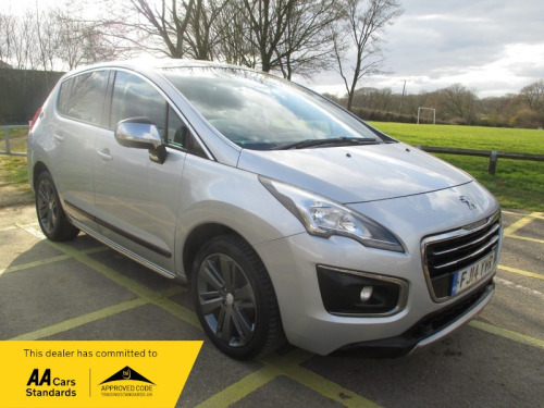 Peugeot 3008 Crossover  HDI ALLURE