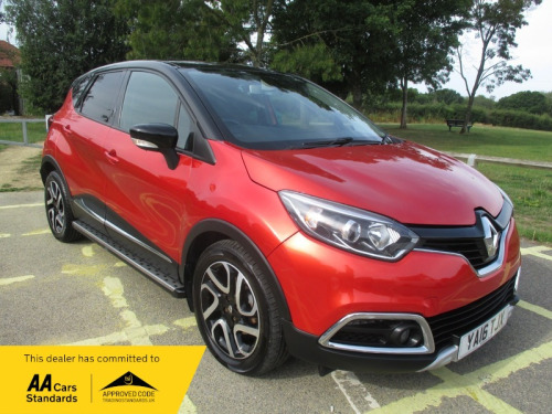 Renault Captur  SIGNATURE NAV DCI