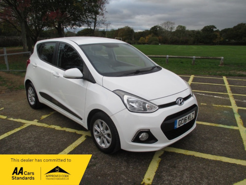 Hyundai i10  PREMIUM