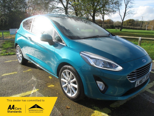 Ford Fiesta  TITANIUM 