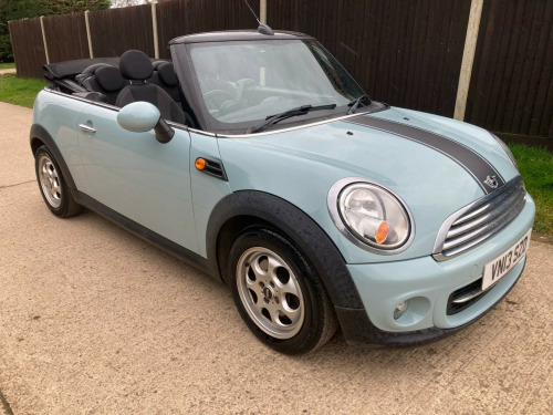 MINI Convertible  1.6 Cooper Euro 6 (s/s) 2dr