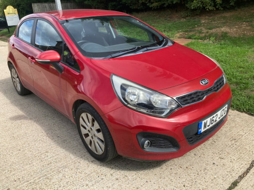 Kia Rio  1.25 2 Hatchback 5dr Petrol Manual Euro 5 (84 bhp)