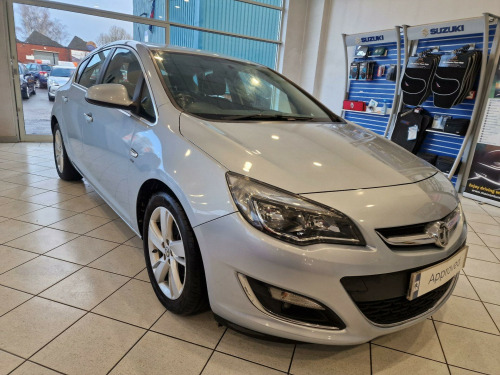 Vauxhall Astra  1.6i SRi Euro 6 5dr