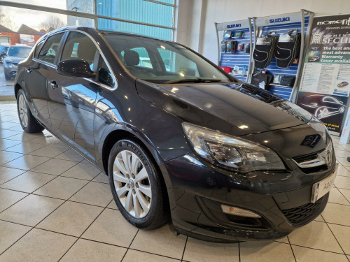 Vauxhall Astra  1.6 CDTi ecoFLEX 94g Tech Line Euro 6 (s/s) 5dr