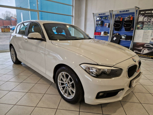 BMW 1 Series  1.5 118i SE Auto Euro 6 (s/s) 5dr 