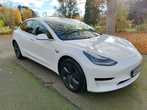 Tesla Model 3  Standard Range Plus Auto RWD 4dr