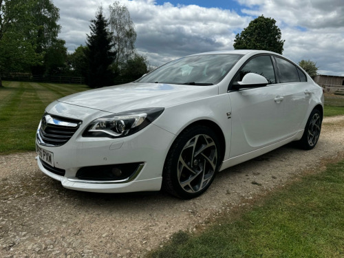 Vauxhall Insignia  2.0 CDTi SRi VX Line Nav Auto Euro 6 5dr