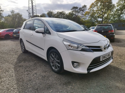 Toyota Verso  2.0 D-4D Excel Euro 5 5dr