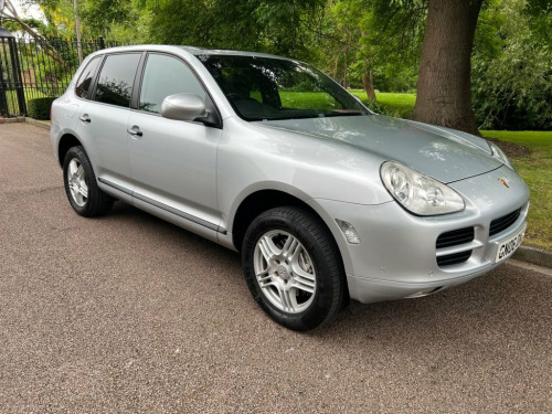 Porsche Cayenne  4.5 S 5d 340 BHP